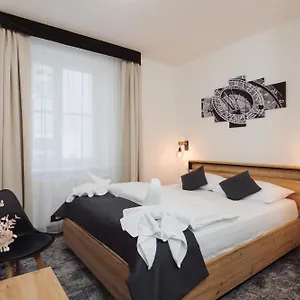 Old Town Liliova Garden Guest house Prague